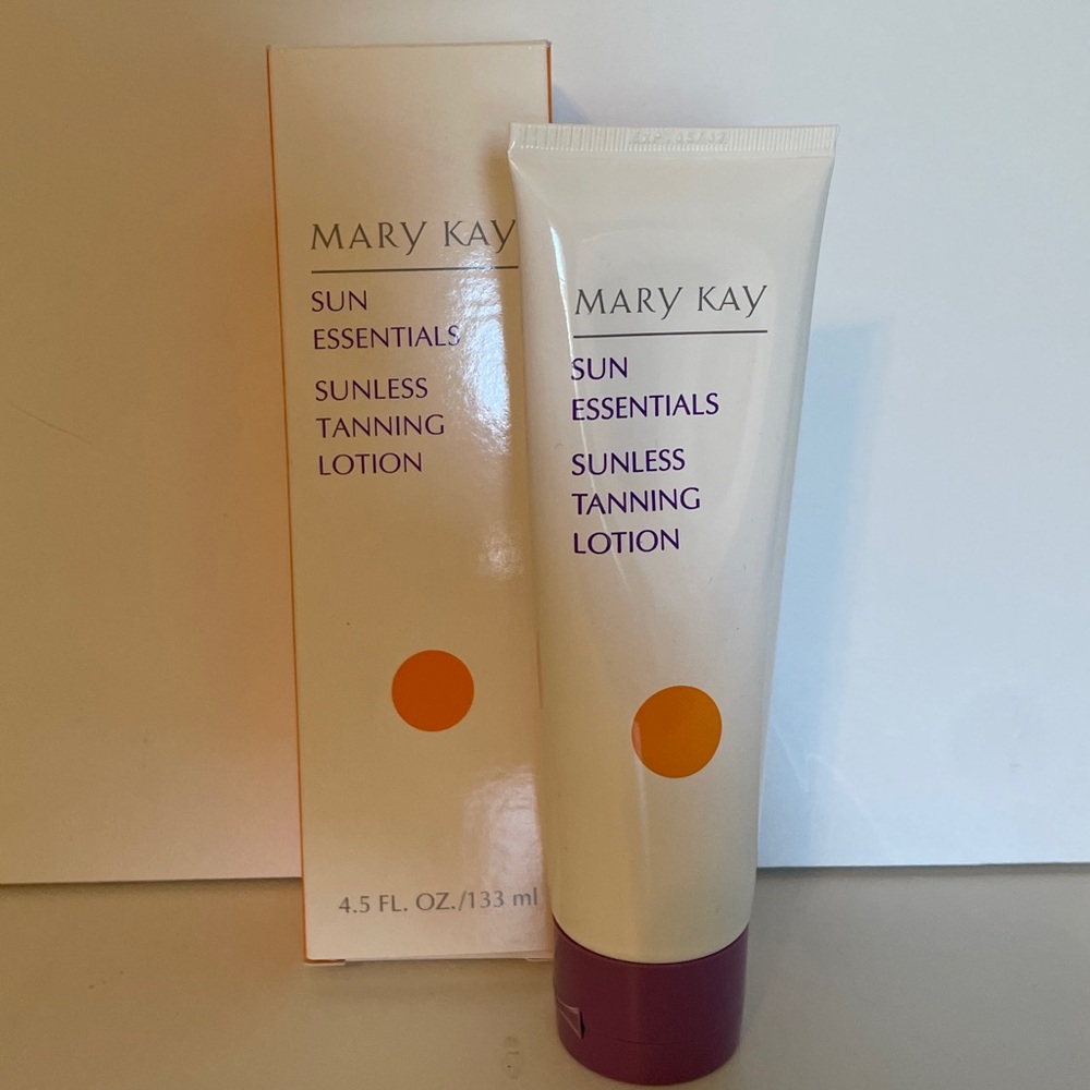 🆕 Mary Kay RARE Sun Essentials Sunless Tanning Lotion 4.5 FL OZ item, Retired